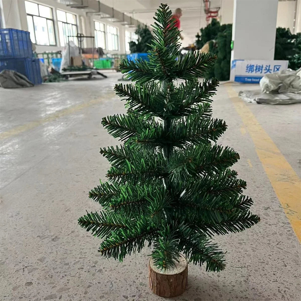 Christmas Tree Ornament Durable Mini Christmas Tree Decoration