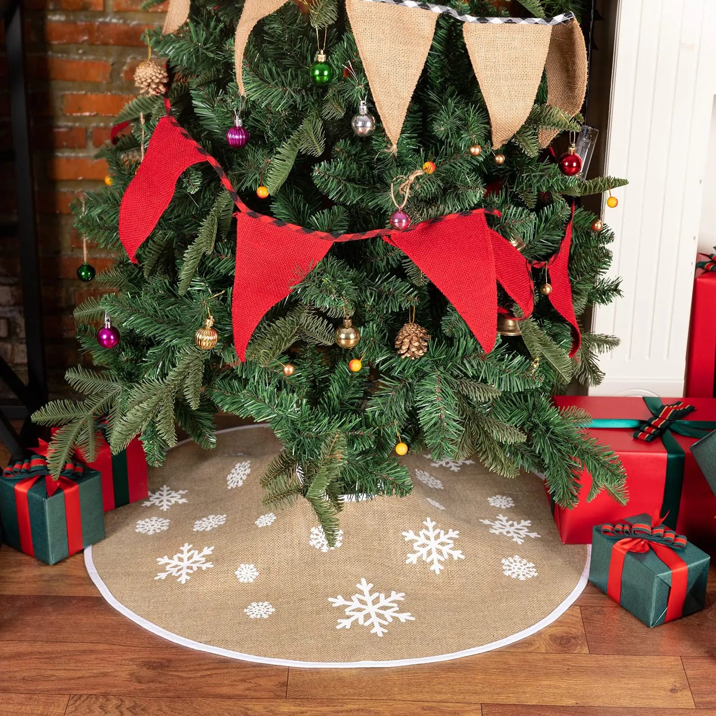 Rustic Tree Skirt with Snowflakes Printed Christmas Tree Mat